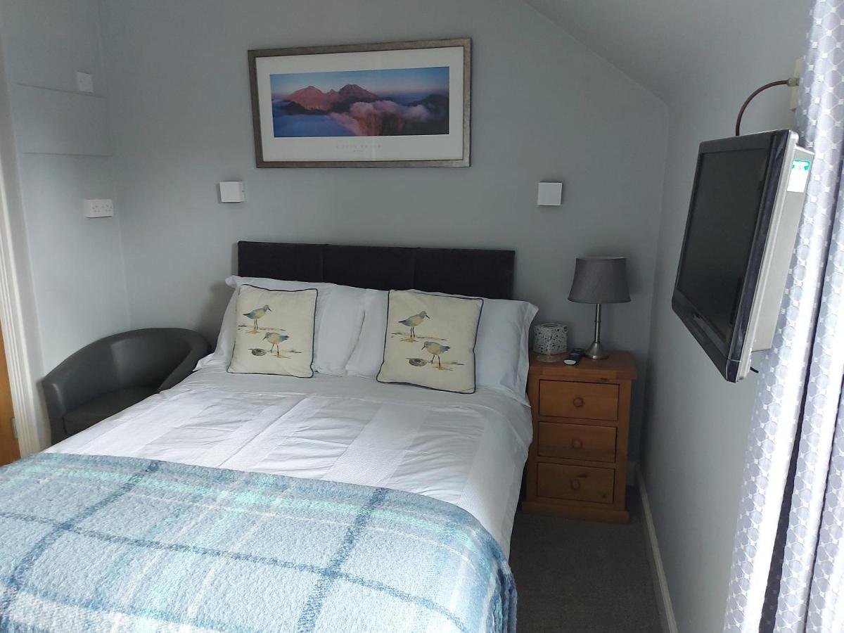 Firtree Bed And Breakfast At Galvelbeg House Crieff Eksteriør billede