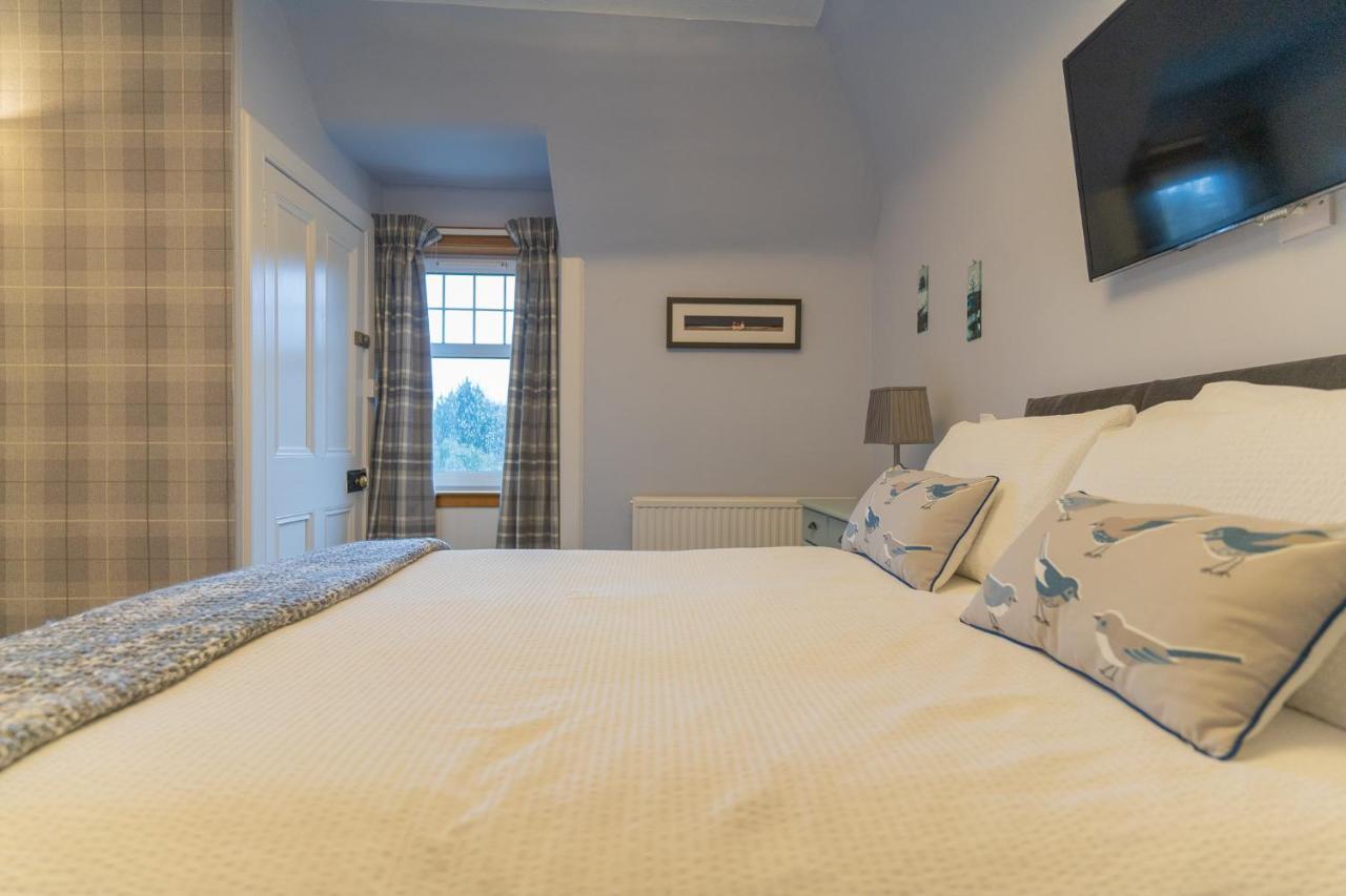 Firtree Bed And Breakfast At Galvelbeg House Crieff Eksteriør billede