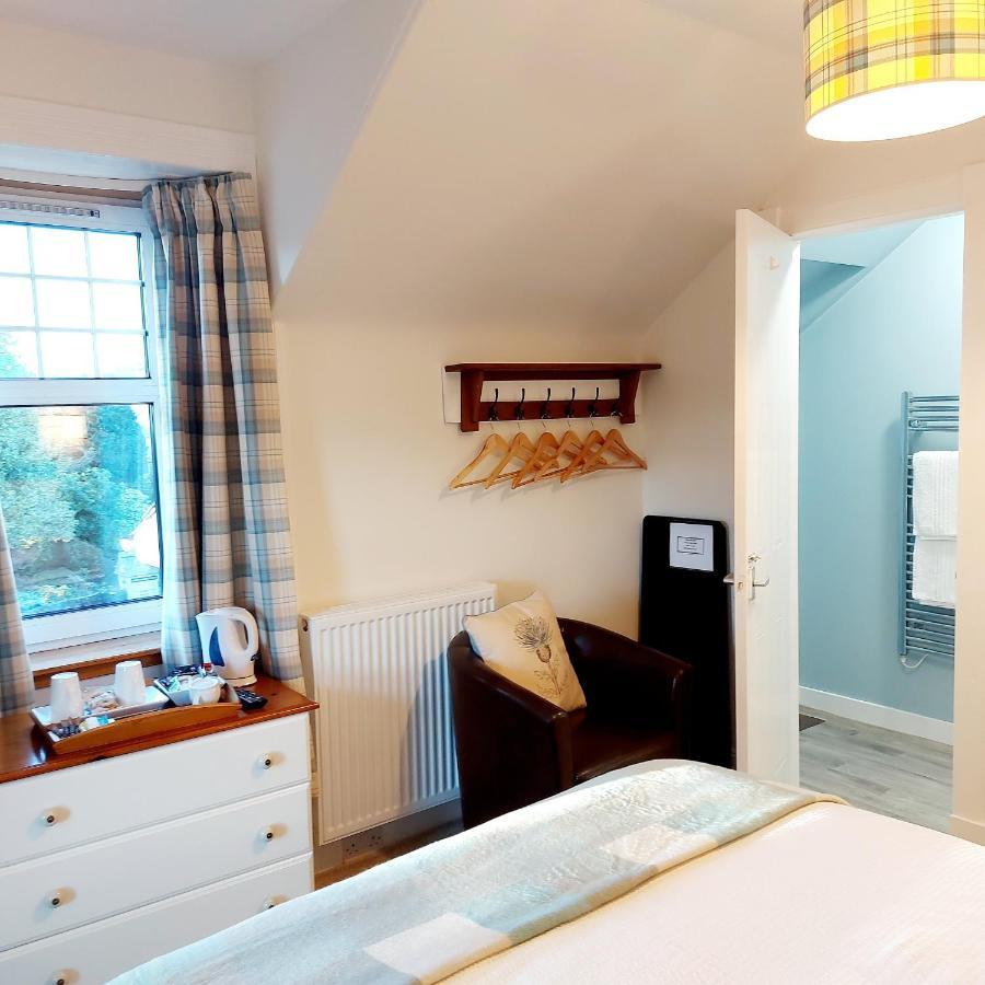 Firtree Bed And Breakfast At Galvelbeg House Crieff Eksteriør billede